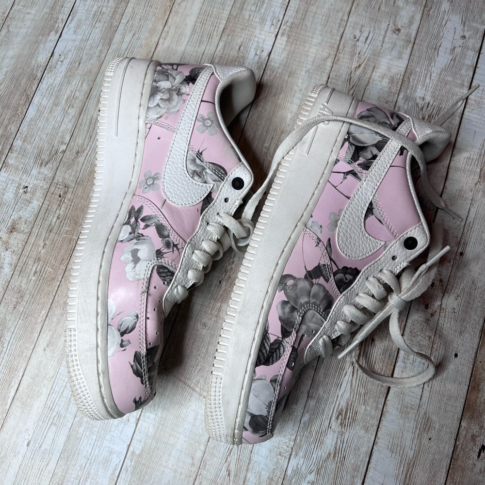 💚Nike Air Force 1 pink floral sneakers - Picture 5 of 10
